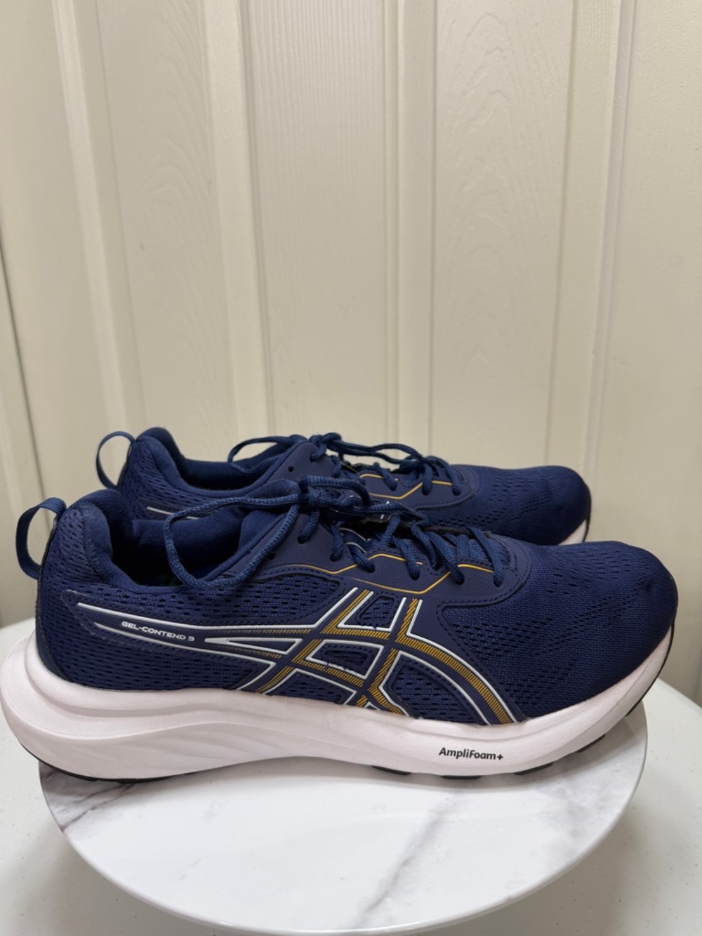 ASICS Navy and Gold Men's Athletic Running Shoes gel contend 9 size 11